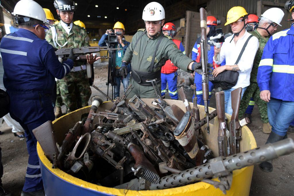 Autoridades destruyen armas en la región de Boyacá en Colombia