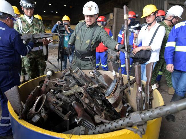 Autoridades destruyen armas en la región de Boyacá en Colombia