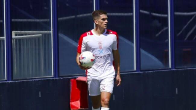 Guillermo Soto debutó oficialmente en derrota de Huracán