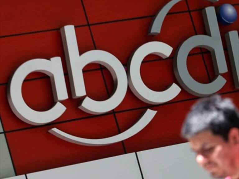 Suprema confirma condena a ABCDIN por mantener en Dicom a clientes por deudas renegociadas