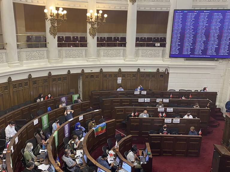 Convención Constitucional aprobó inamovilidad de jueces en votación del segundo informe de la Comisión de Sistemas de Justicia