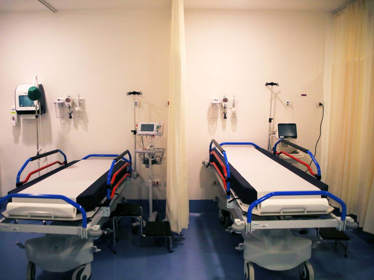 Así luce por dentro el renovado Hospital Felix Bulnes de Cerro Navia