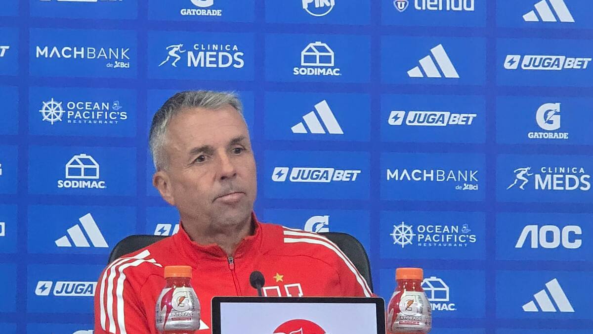 “Independientemente de los colores”: el deseo de Gustavo Álvarez por la campaña internacional de los equipos chilenos