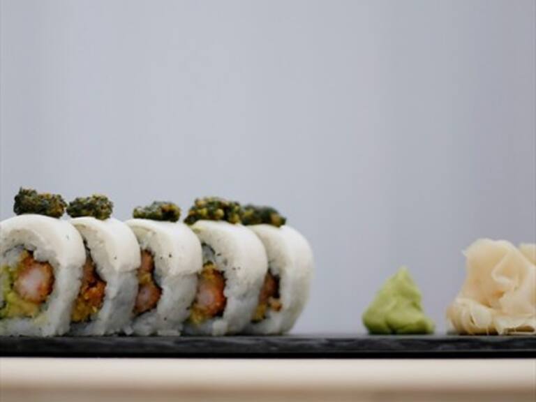 El wasabi que sirven junto al sushi es falso