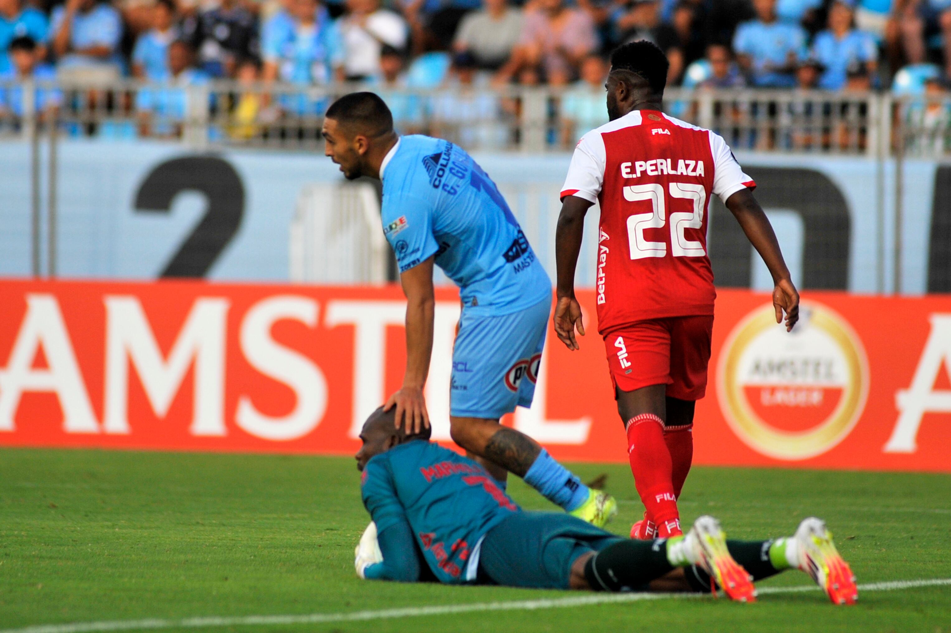 18 de febrero de 2025 / IQUIQUE
durante el partido entre Deportes Iquique e Independiente Santa Fe (COL), válido por la fase 2 de Conmebol Libertadores, disputado en el Estadio Tierra de Campeones, Ramón Estay Saavedra.
FOTO: CRISTIAN VIVERO BOORNES/AGENCIAUNO