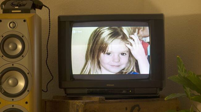 A photo of British girl Madeleine McCann aka Maddie is displayed on a TV screen at an appartmen in Berlin, on October 16, 2013 during the broadcast of German ZDF's "Aktenzeichen XY" programme. The German broadcaster received more than 500 phone calls and emails after airing the programme on the 2007 disappearance of British toddler Madeleine McCann in Portugal, the station said on October 16, 2013. The appeal, based on two years of work raking over the case by Scotland Yard's officers, was first broadcast in Great Britain on the BBC's "Crimewatch" programme. AFP PHOTO / JOHANNES EISELE (Photo credit should read JOHANNES EISELE/AFP via Getty Images)