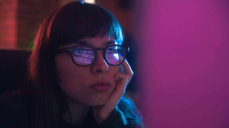 ¿Realmente funcionan los lentes con filtro azul? El objetivo es evitar el cansancio frente a las pantallas