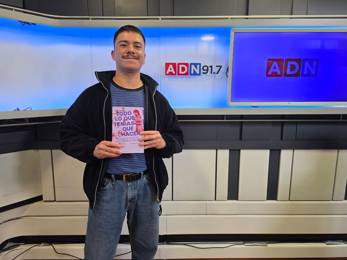“Todo lo que tenías que hacer”: El libro que destaca la imagen de las “mujeres ayudistas” en plena dictadura en Chile