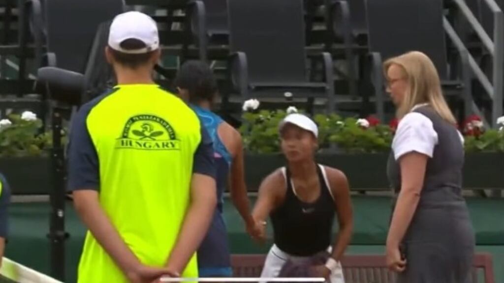 Repudio transversal en la WTA tras retiro de Zhang Shuai en Budapest por ataque de pánico