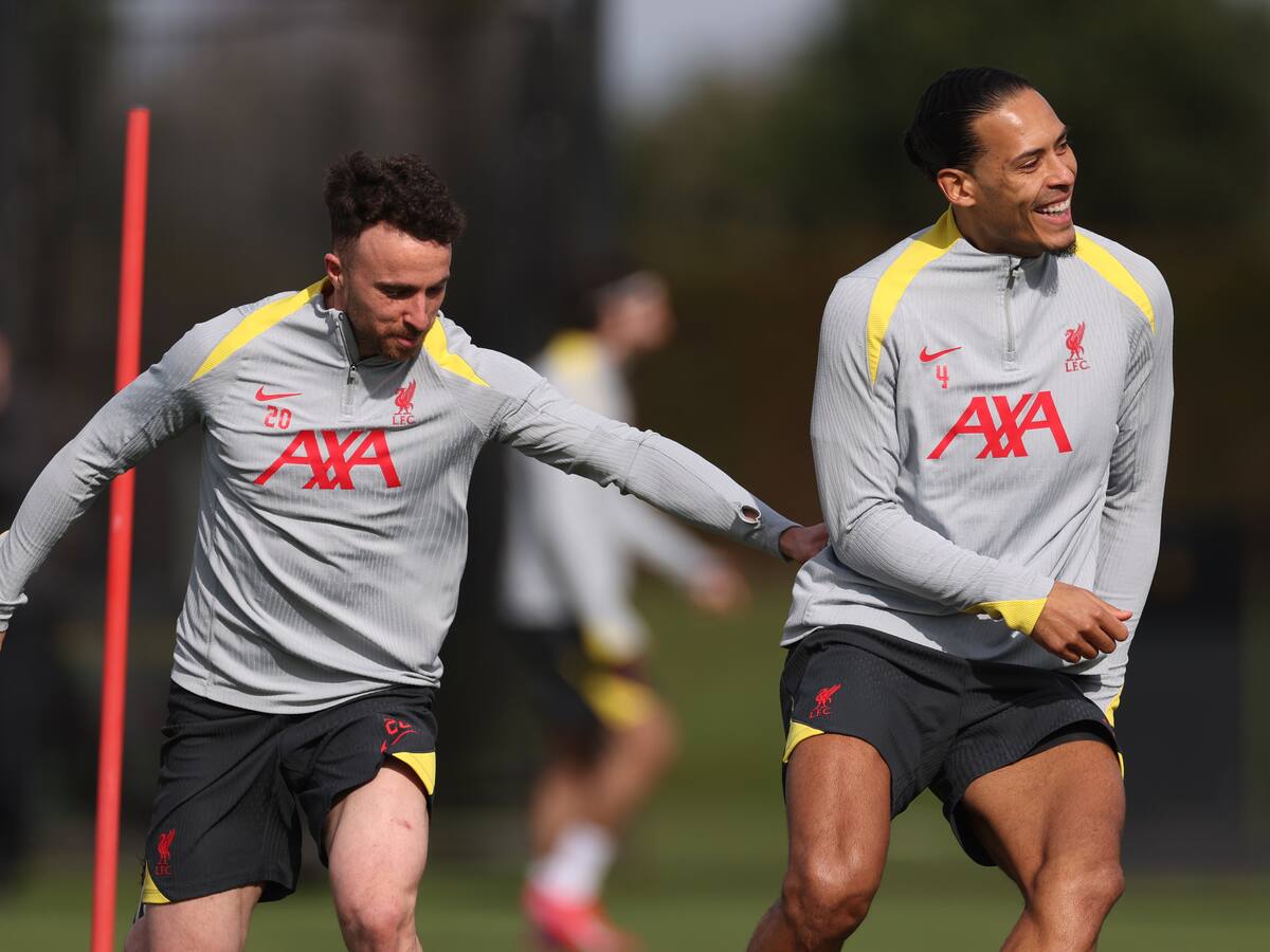 Los dolorosos homenajes de Virgil van Dijk y el Liverpool a la familia de Diogo Jota