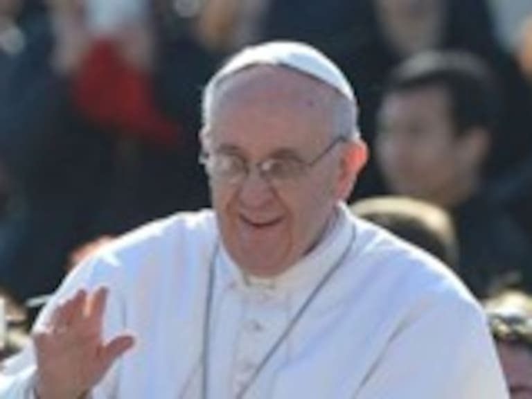 Francisco inició su pontificado: »El verdadero poder del Papa es el servicio humilde»