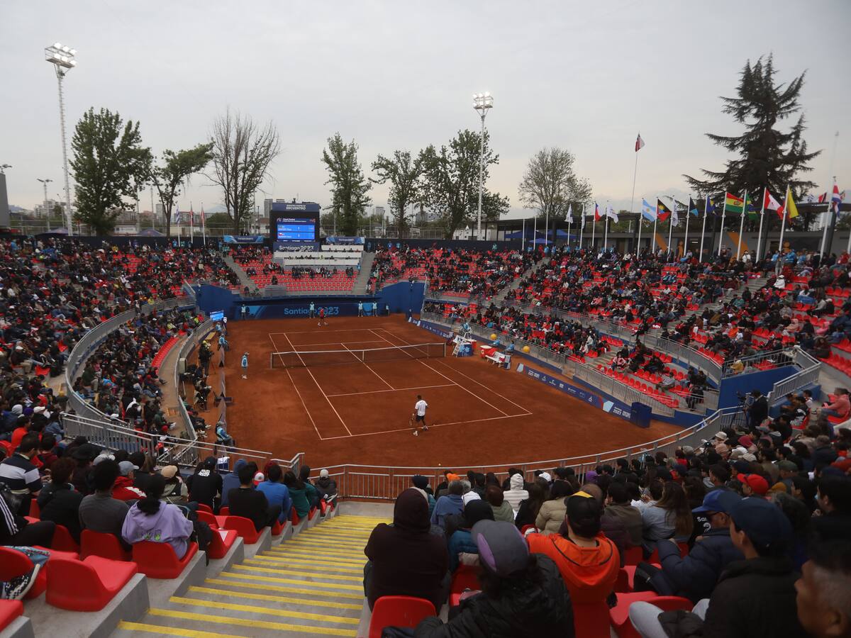 Adiós a la arcilla: así luce el remodelado Court Central del Estadio Nacional para la Copa Davis
