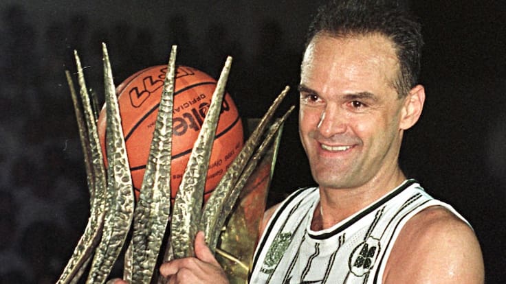 Muere Oscar Schmidt, leyenda del básquetbol sudamericano y segundo máximo anotador de la historia