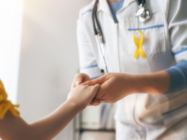 Día Internacional del Cáncer Infantil: El trasplante de sangre de cordón umbilical, una manera de salvar vidas