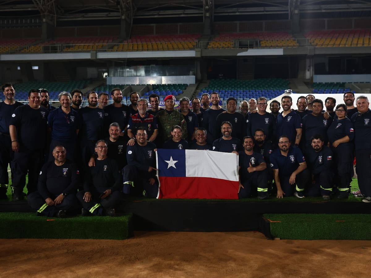 “Somos la cara visible”: Delcy Rodríguez reconoce al equipo chileno USAR por sus labores de rescate tras doble terremoto en Venezuela