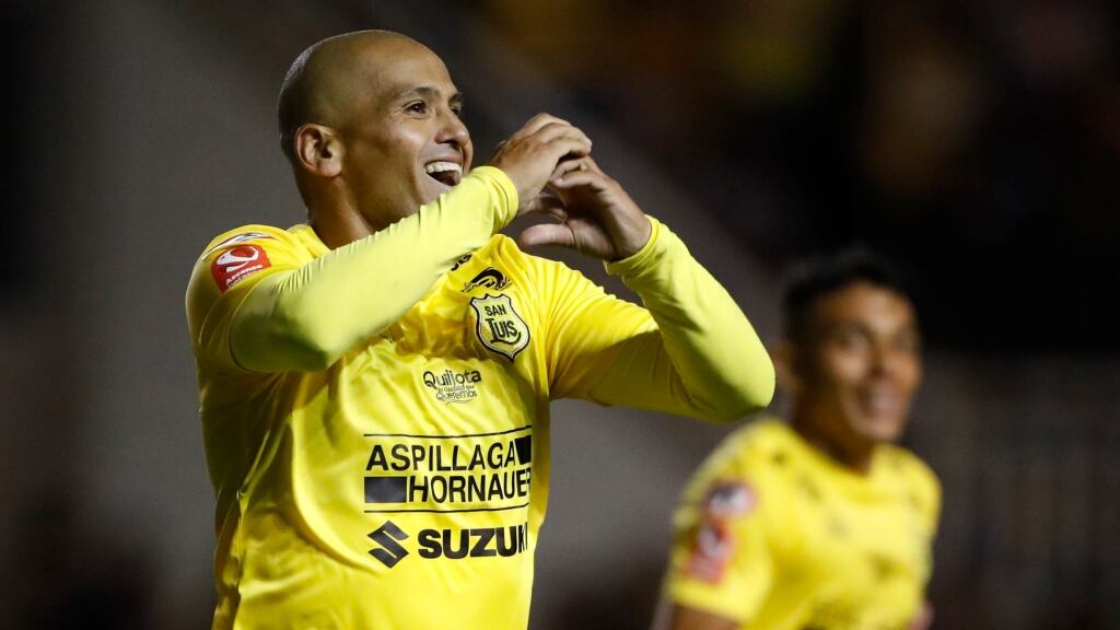 Con show de Humberto Suazo: San Luis de Quillota aplasta a Deportes La Serena en la Primera B