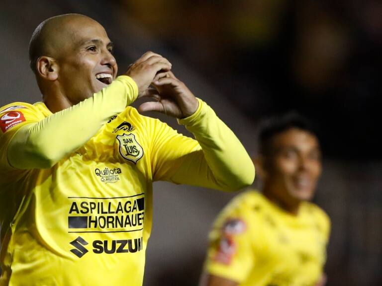 Con show de Humberto Suazo: San Luis de Quillota aplasta a Deportes La Serena en la Primera B