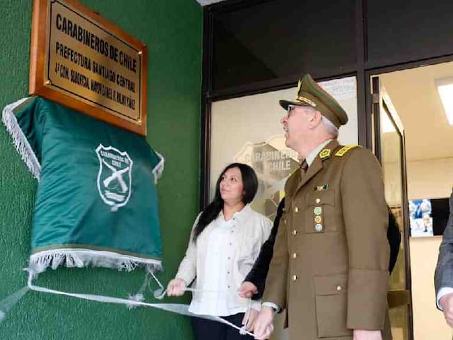 Carabineros cambia el nombre a comisaría de Santiago centro en honor al fallecido suboficial mayor Daniel Palma