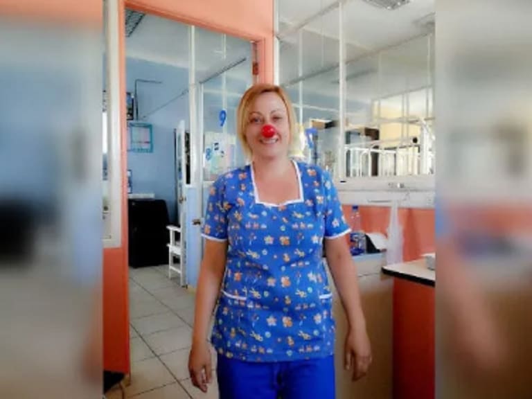 “Con esto me mataron”: Esta es la dramática historia de Karin, la TENS que inspiró la nueva ley de acoso laboral