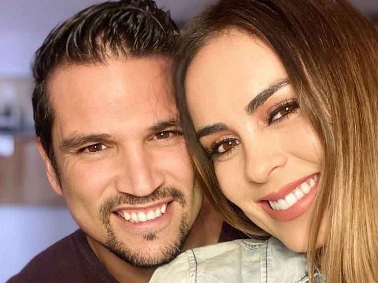 Mark González y Maura Rivera