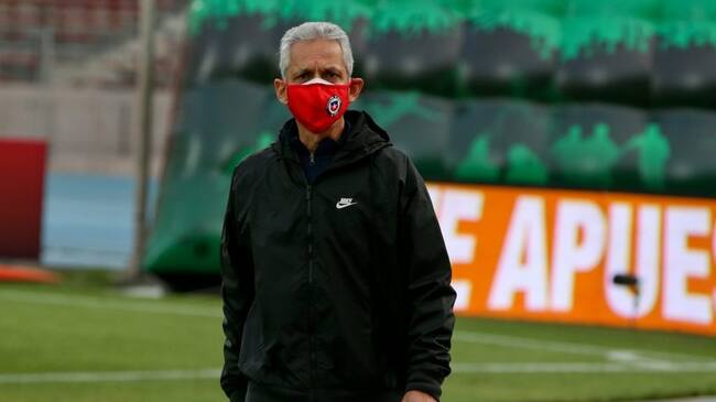 13 de Noviembre del 2020/SANTIAGOEl director tecnico de Chile, Reinaldo Rueda ,durante el partido valido por la Fase de Grupos 3/18 por la clasificación de Conmebol para la Copa Mundial de Fútbol Qatar 2022, entre Chile vs Peru, disputado en el Estadio Nacional.
FOTO:FRANCISCO LONGA/AGENCIAUNO