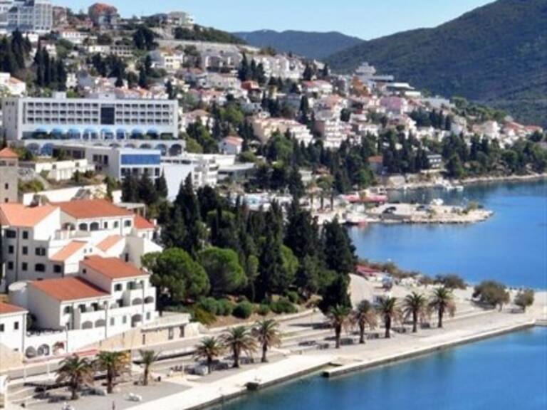 Chilenos que apoyan demanda marítima de Bolivia proponen que el país se divida en dos como Croacia