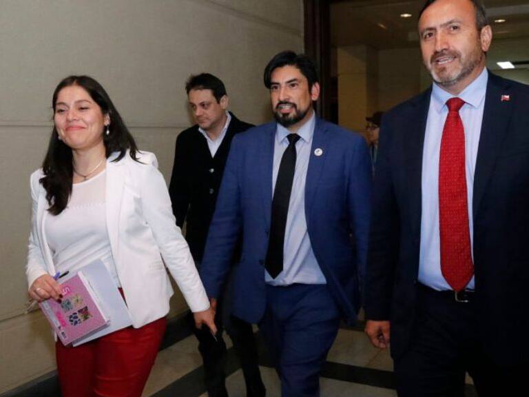 Contemplan 10 casos de urgencia: Partido de la Gente apunta a un nuevo retiro del 10% de las AFP