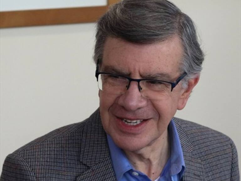 Encuesta CEP: Lavín sorprende como el político mejor evaluado