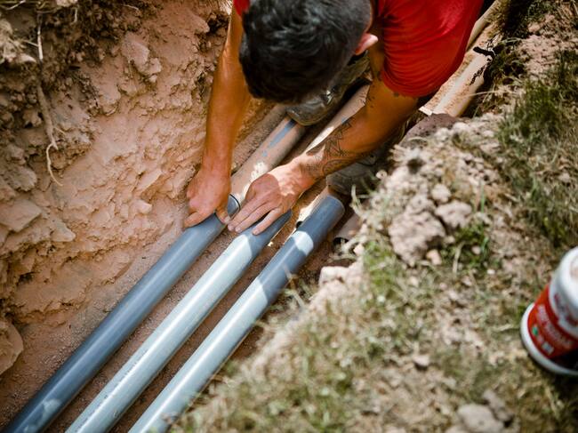 Revisan la red de fibra óptica en Francia.