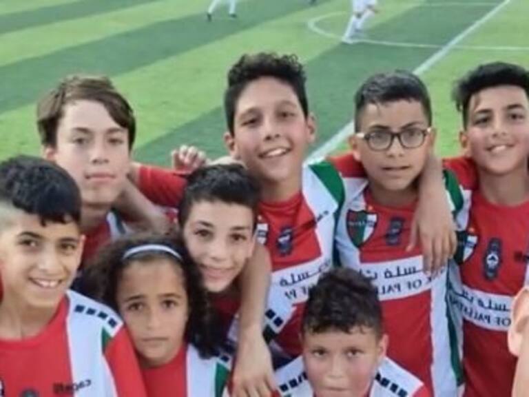 Palestino abrió su primera escuela de fútbol en Palestina