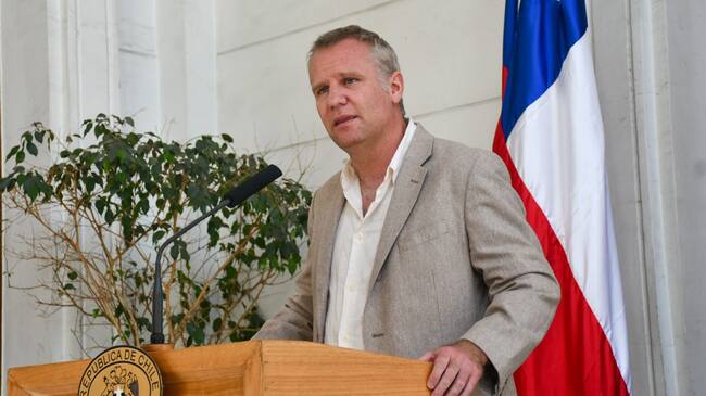 23 de Marzo 2023 / SANTIAGOComisionado Felipe Kast.
En el marco de la propuesta de "fast track" legislativo en materias de seguridad, el Presidente del Senado, Juan Antonio Coloma, se reúne con los presidentes de las comisiones de Constitución y Seguridad, Luz Ebensperger y Felipe Kast.
VICTOR HUENANTE / AGENCIAUNO