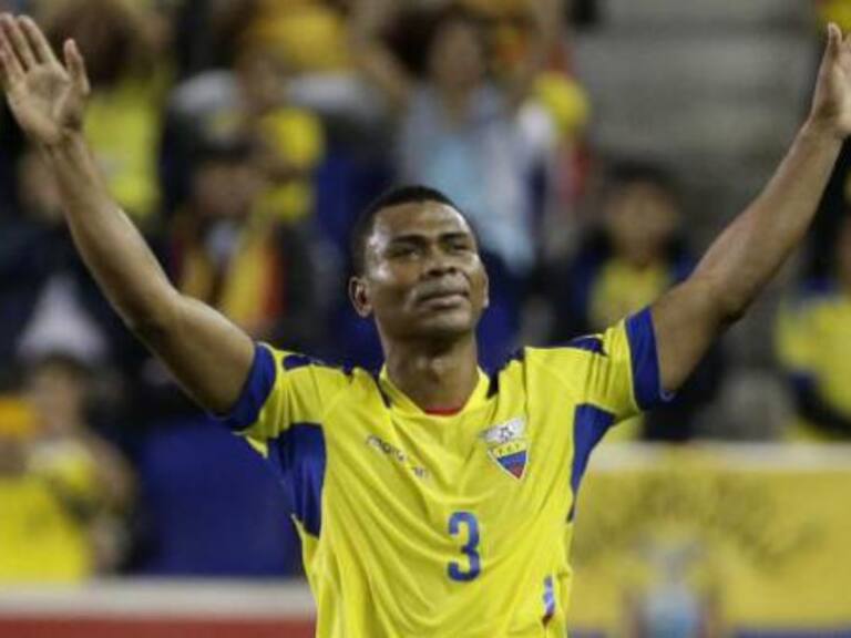 Exfigura de Ecuador calentó el partido ante la Roja en San Carlos: «Será de morir o morir»