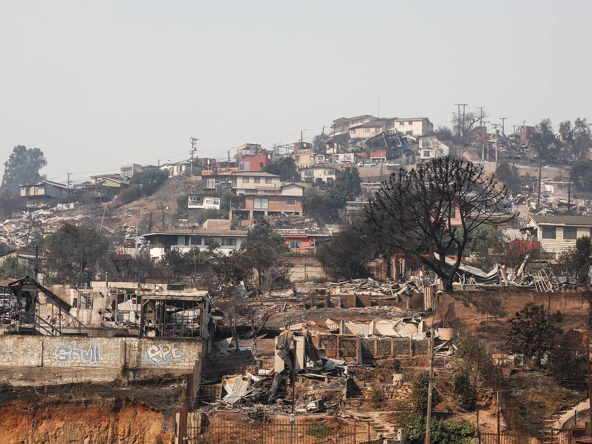 Estudio jurídico ofrece orientación gratuita a pymes afectadas por incendios forestales en región de Valparaíso