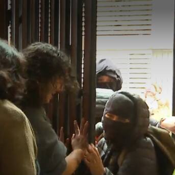 Vecinos de Recoleta organizan simulacros ante eventuales turbazos: “Nos estamos ayudando con el tema de seguridad”
