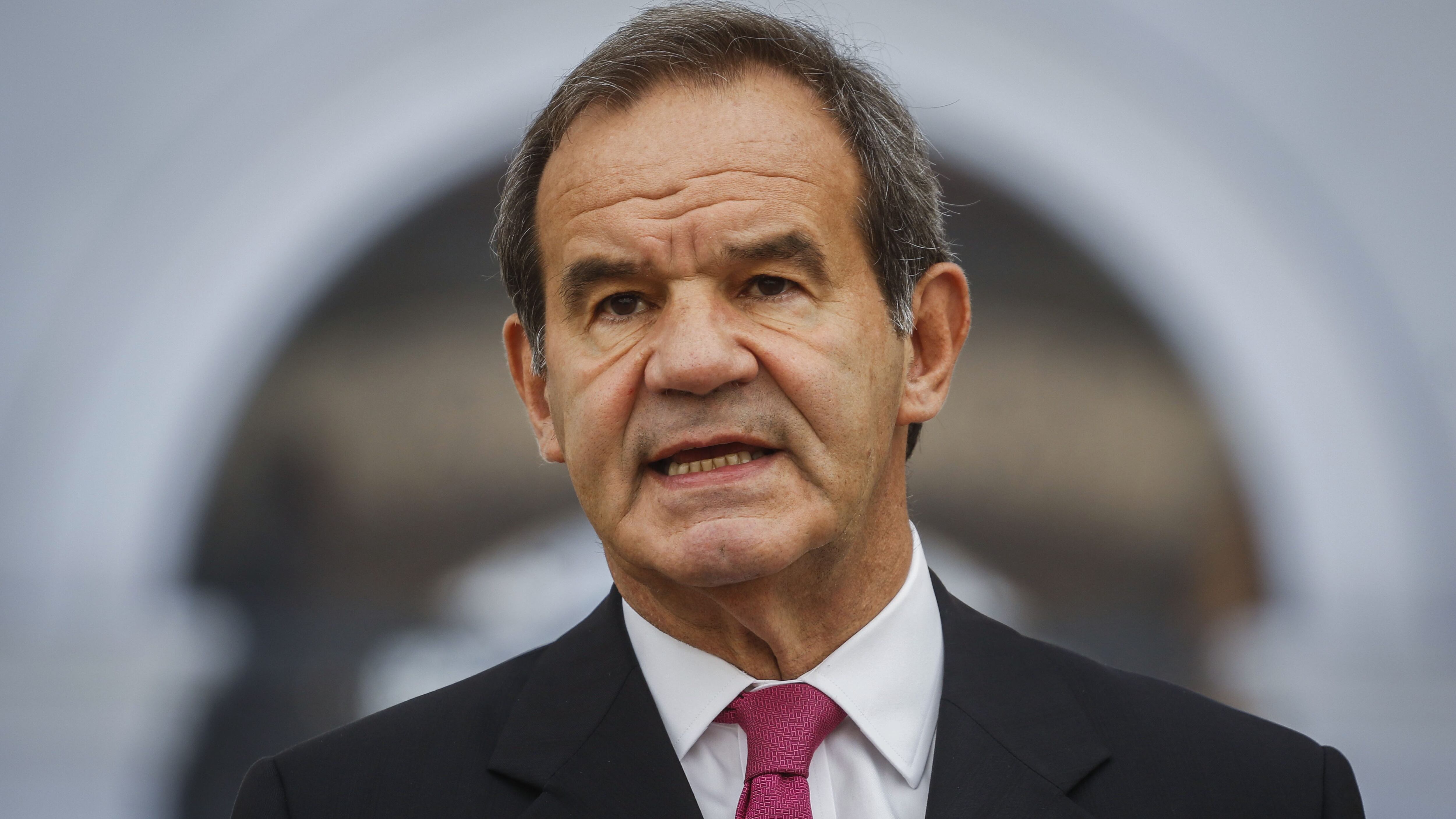 Andrés Allamand por rentas vitalicias