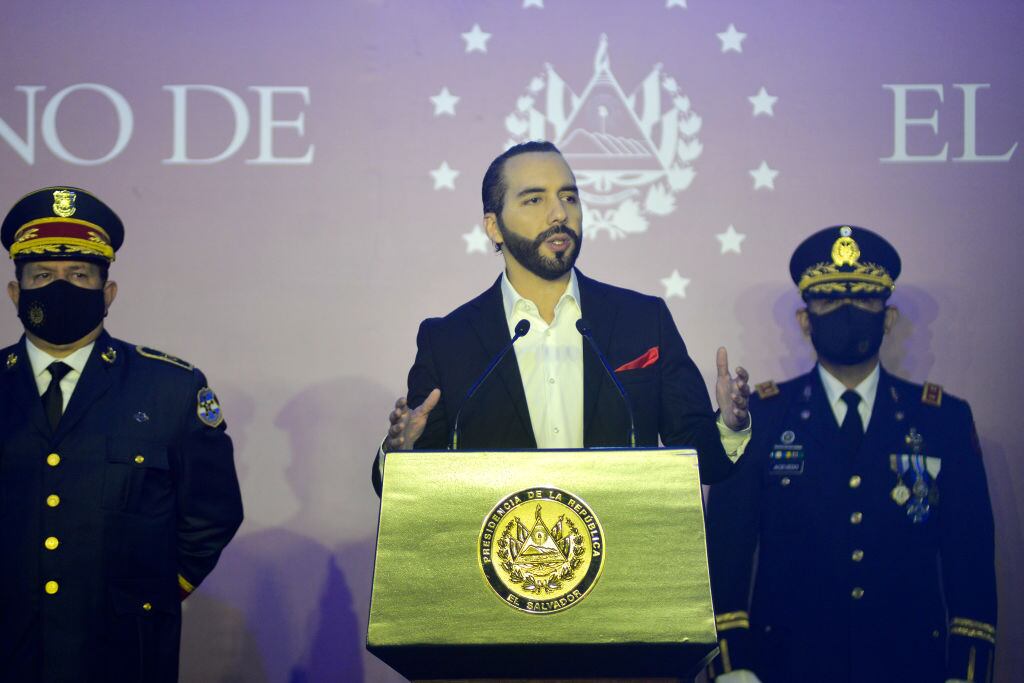 Nayib Bukele en un acto oficial de la policía de El Salvador