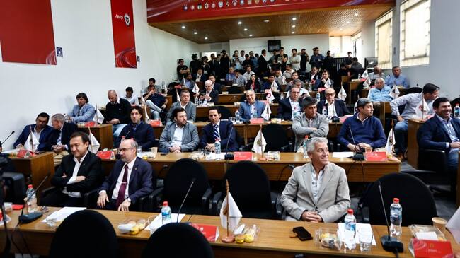 Consejo de Presidentes mantiene el formato de torneo largo y el número de extranjeros en Primera División