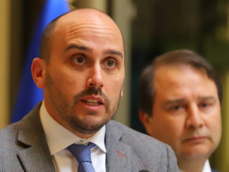 Diputado Longton por investigación a fundaciones RD: “Presidente, sea el líder de este proceso, no lo comente”