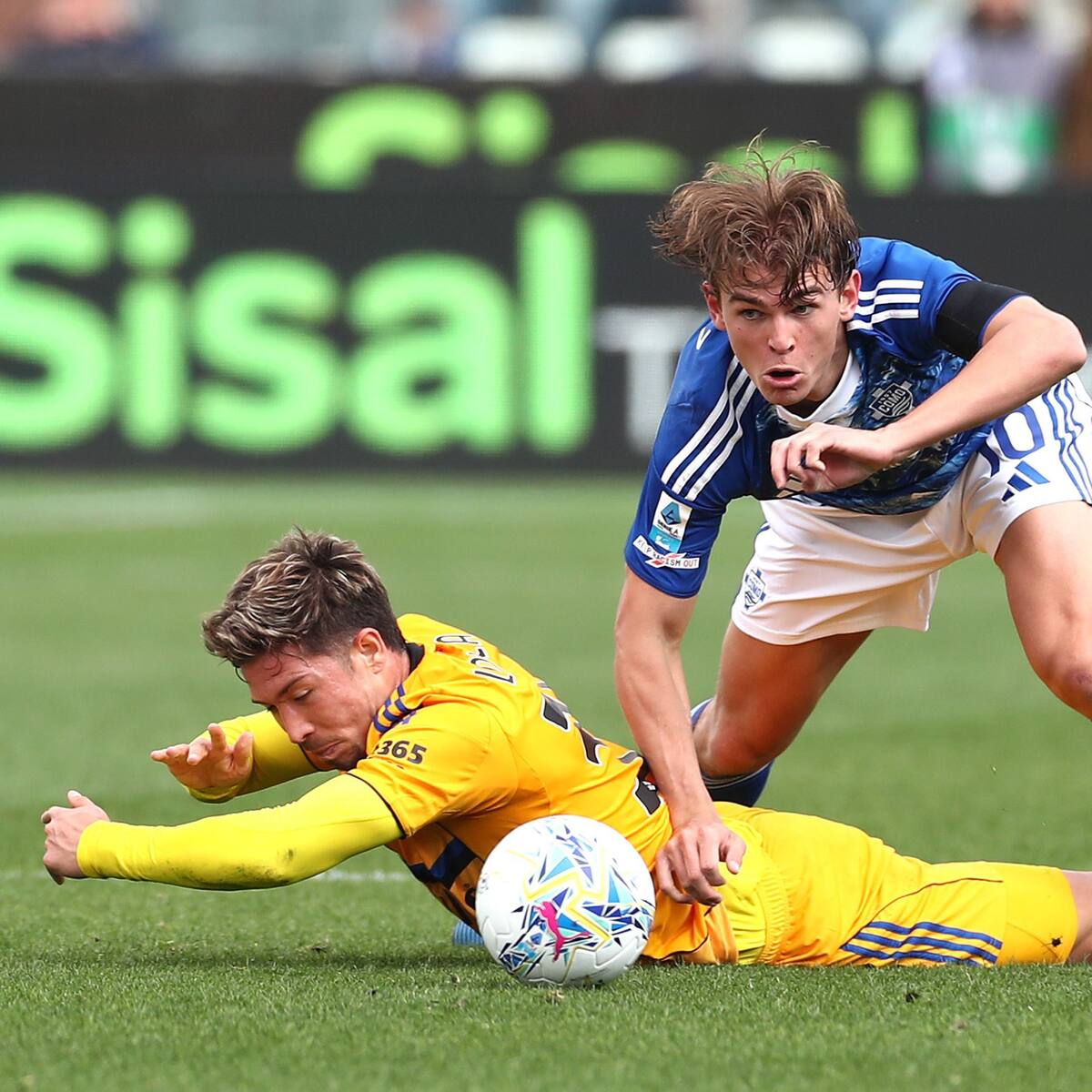 Felipe Loyola y el Pisa se hunden en la Serie A