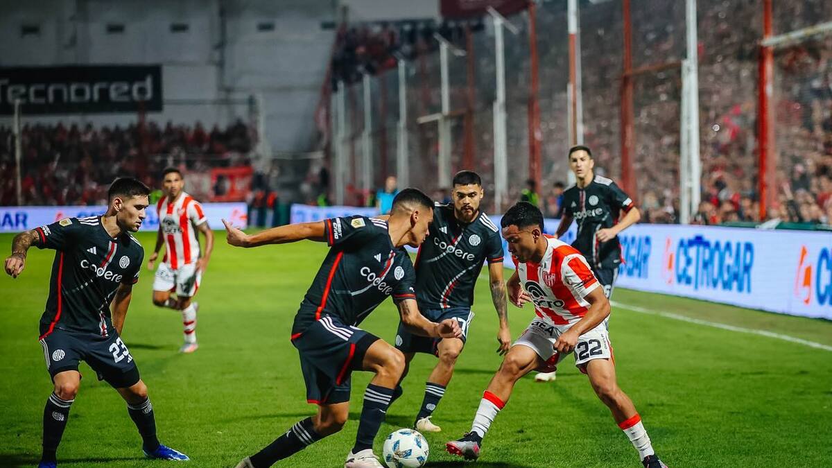 “Colo Colo pidió referencias del jugador, así que vamos a estar atentos, ojalá que lleguen a tiempo”