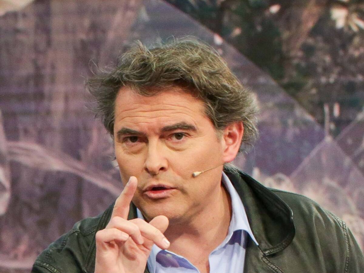 ¿De qué tratará y cuál será su horario? Sebastián Jiménez conducirá un nuevo programa en TVN