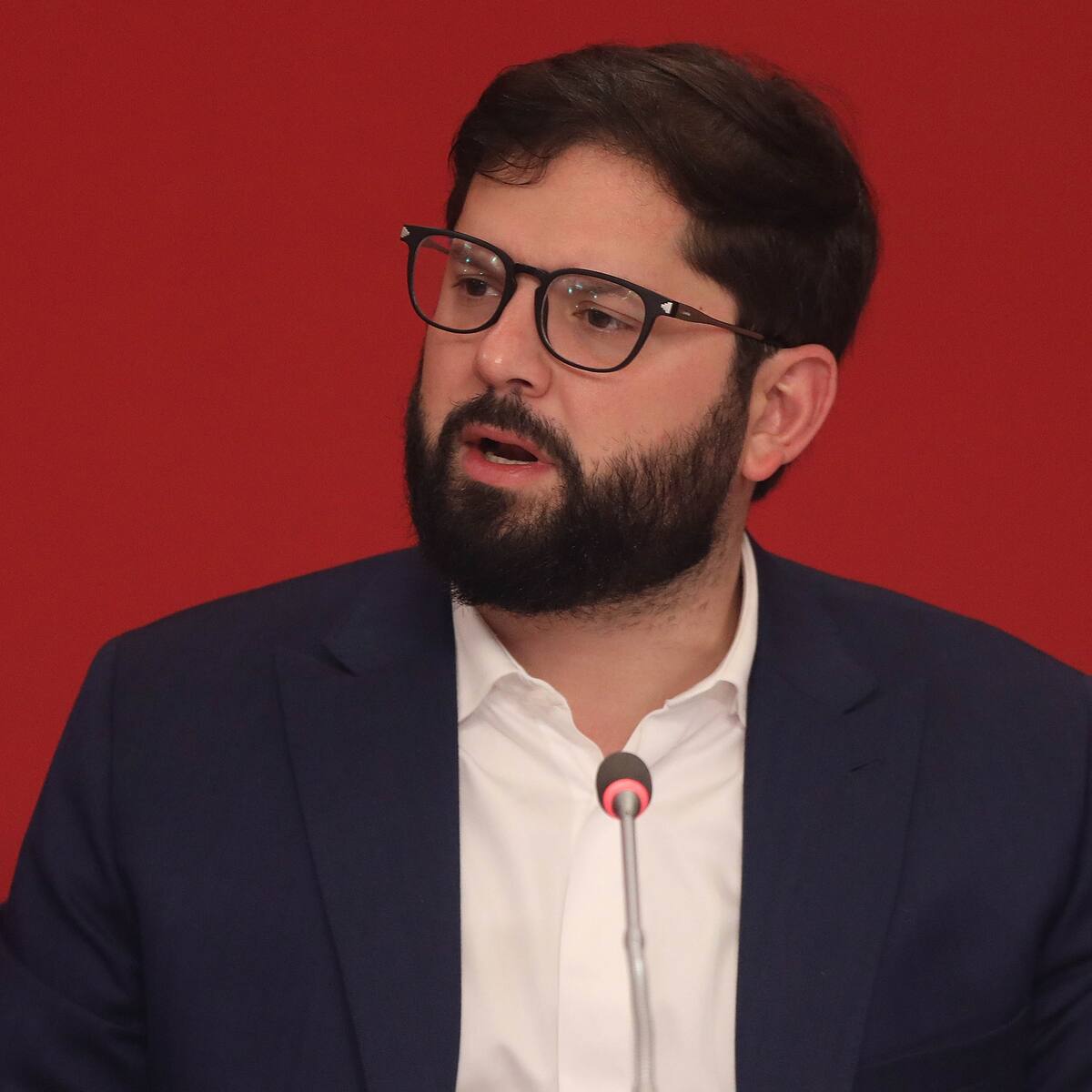 “Es desgarrador”: Presidente Boric lamenta muerte de hinchas de Colo Colo y afirma que como Gobierno harán valer “todas las responsabilidades”