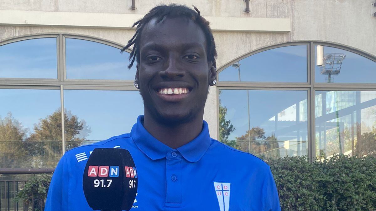 Viene de África y su primer gol fue contra Colo Colo: Ousman Touray relata su historia y explica cómo llegó a la UC