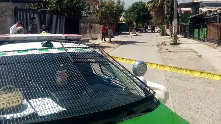 Hombre es asesinado a disparos al interior de su automóvil en La Florida: desconocidos dispararon desde otro vehículo