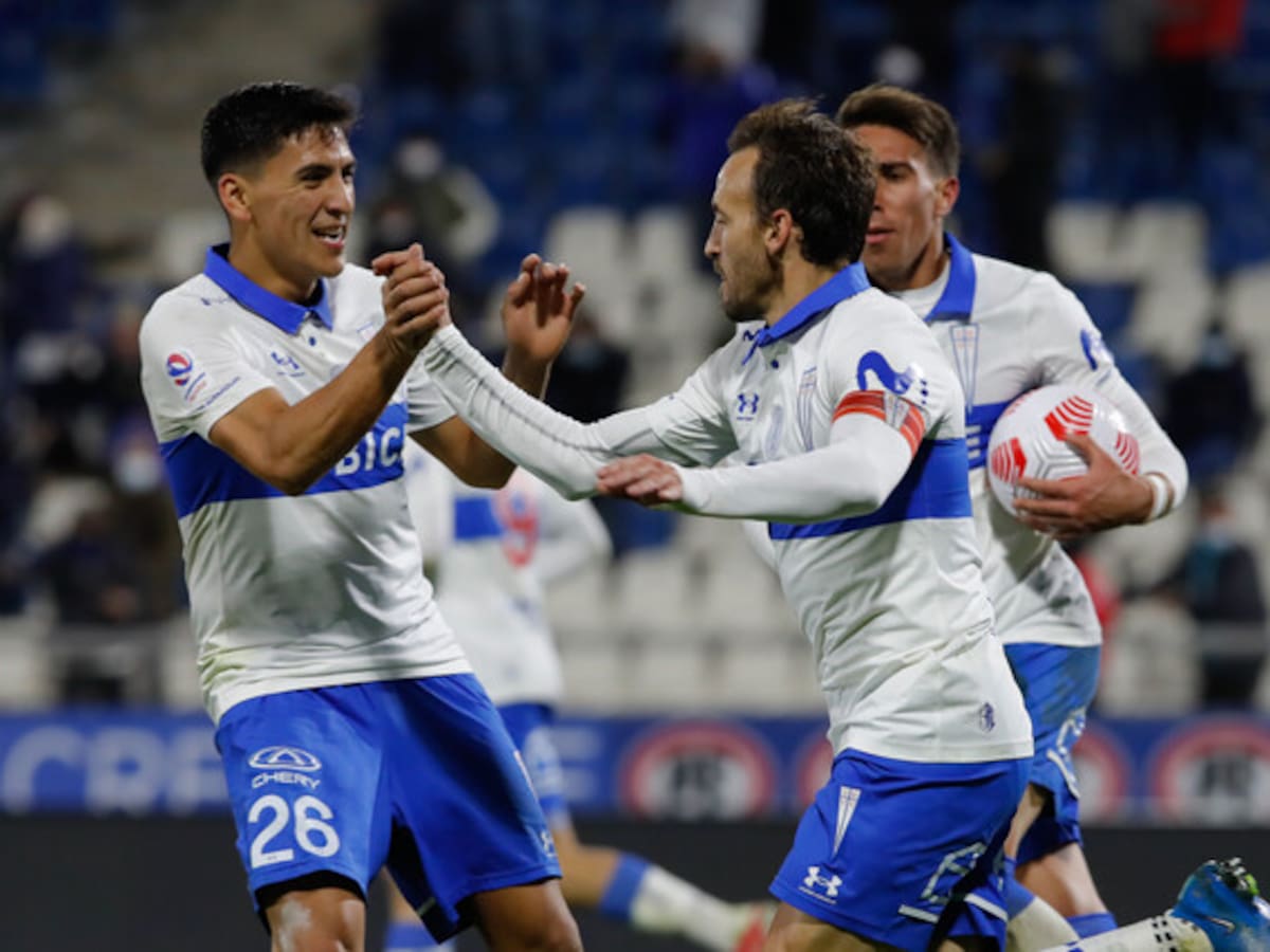 Universidad Católica reaccionó a tiempo para rescatar un empate ante Ñublense en San Carlos de Apoquindo