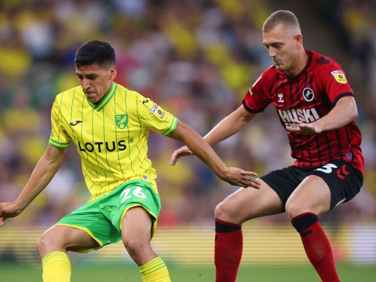 Marcelino Núñez fue titular en triunfo del Norwich por el Championship