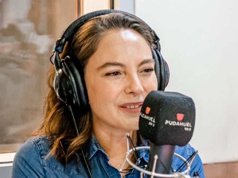 «Para mí es un honor»: Ángeles Araya toma el lugar de José Antonio Neme en Radio Pudahuel