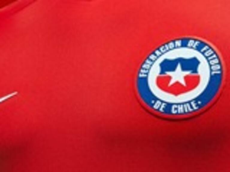 Oficializan la camiseta de Chile para la Copa América Centenario