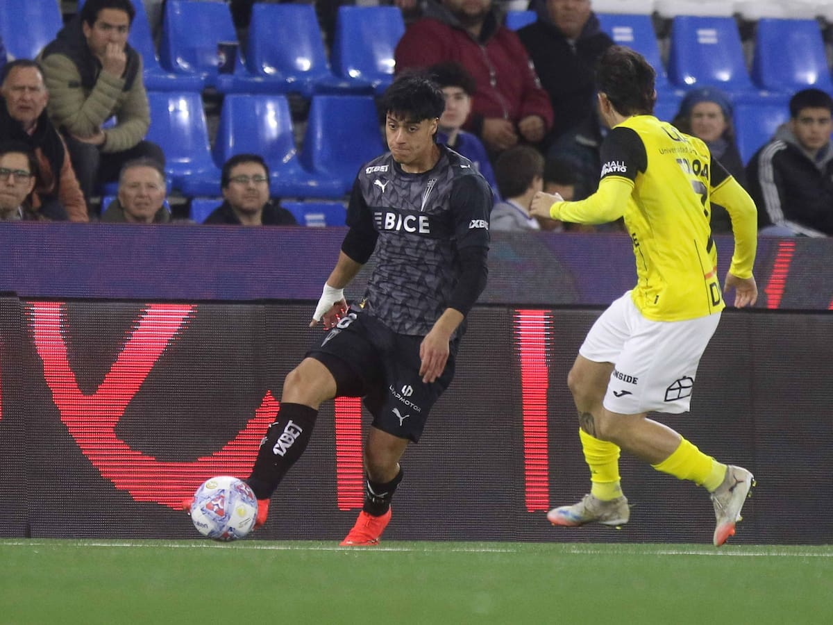 Estalla el Claro Arena: la UC derrotó a O’Higgins por la Liga de Primera