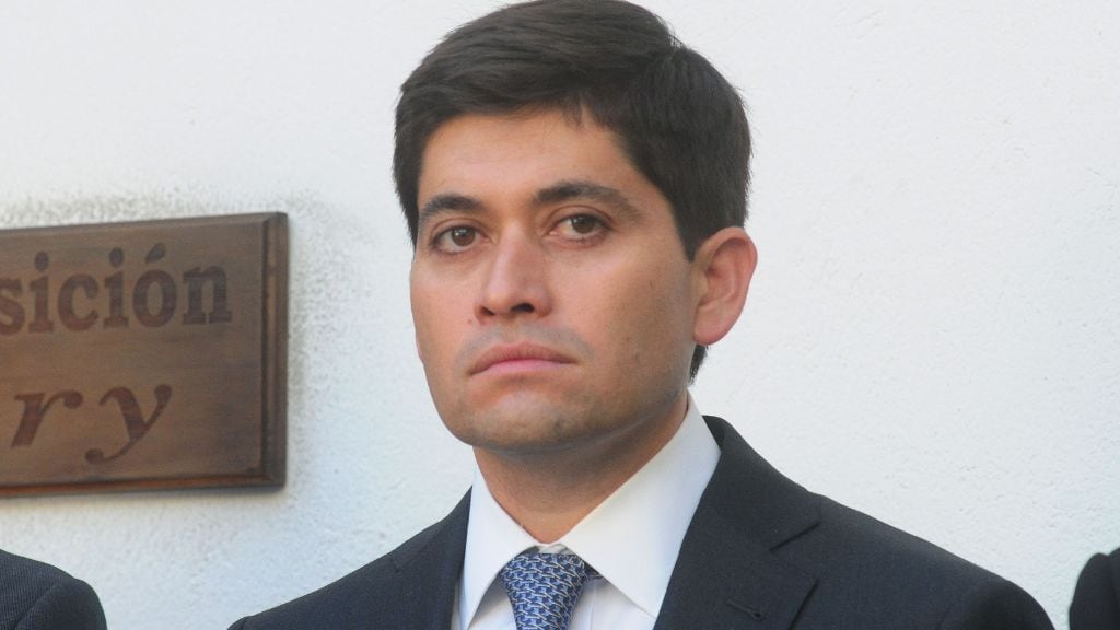 Hermann González, 1024x576 pg ok, Clapes UC